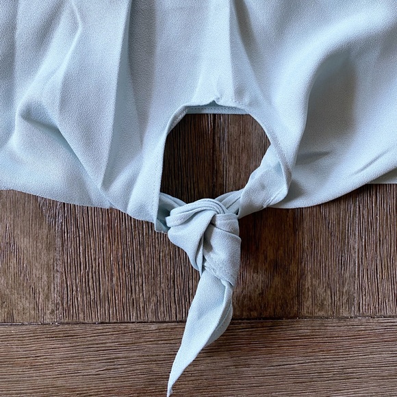 4/$20 SHEIN Curve Scalloped Tank Top - Picture 3 of 8